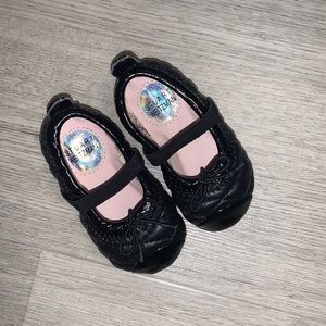 Stuart Weitzman baby girl black Mary Jane dress shoes size 2 👠 adorable!